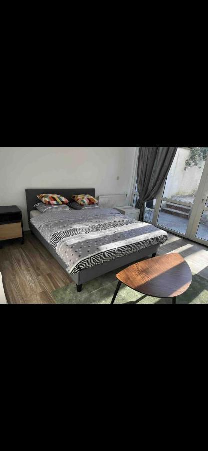 Sans Souci 1 Apartment บรัสเซลส์ ภายนอก รูปภาพ