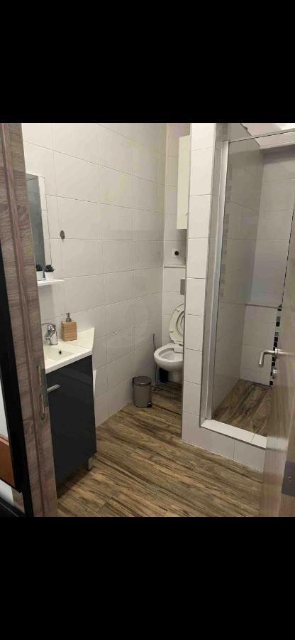 Sans Souci 1 Apartment บรัสเซลส์ ภายนอก รูปภาพ